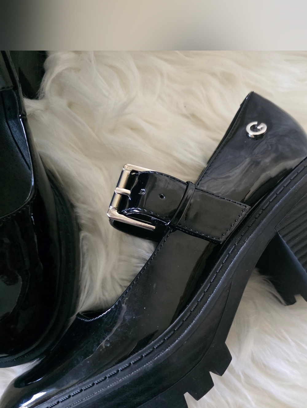 GBG Los Angeles Black Patent Leather Platform Mary Janes size 6 1/2 - Picture 9 of 10